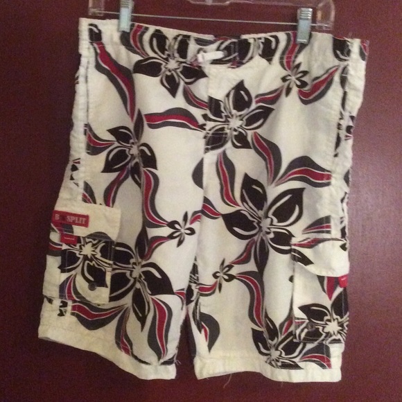 Men’s swimming trunks - Picture 1 of 3